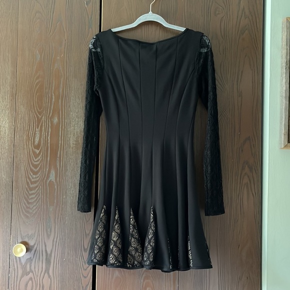 Catherine Malandrino long sleeved black cocktail dress. Size 2 - Picture 6 of 8
